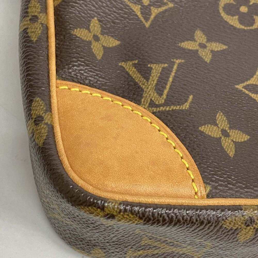 LOUIS VUITTON Brown Monogram Shoulder Bag - Picture 6 of 10